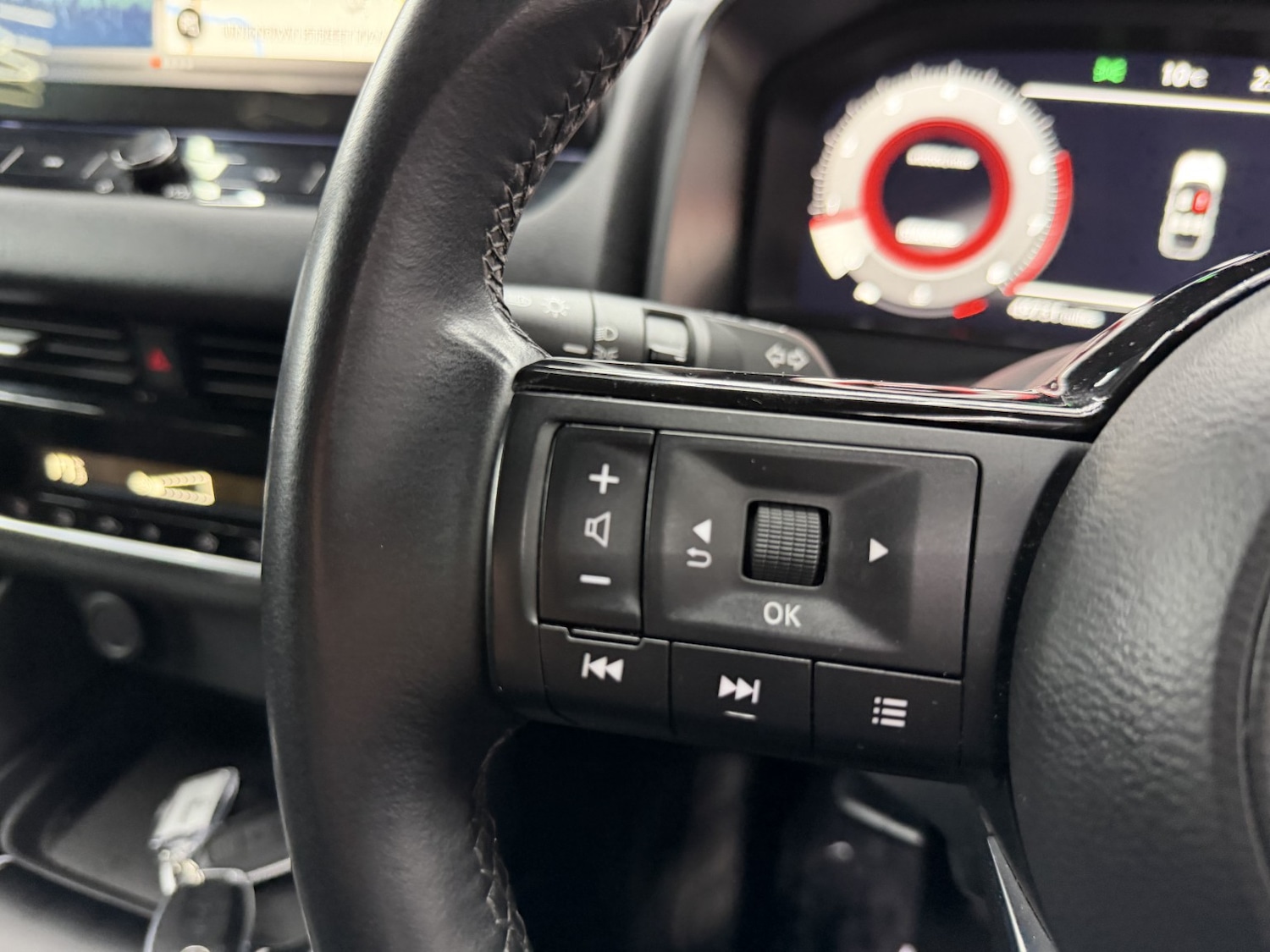 Used Nissan Qashqai 2022 for sale - 77709092: Photo 37