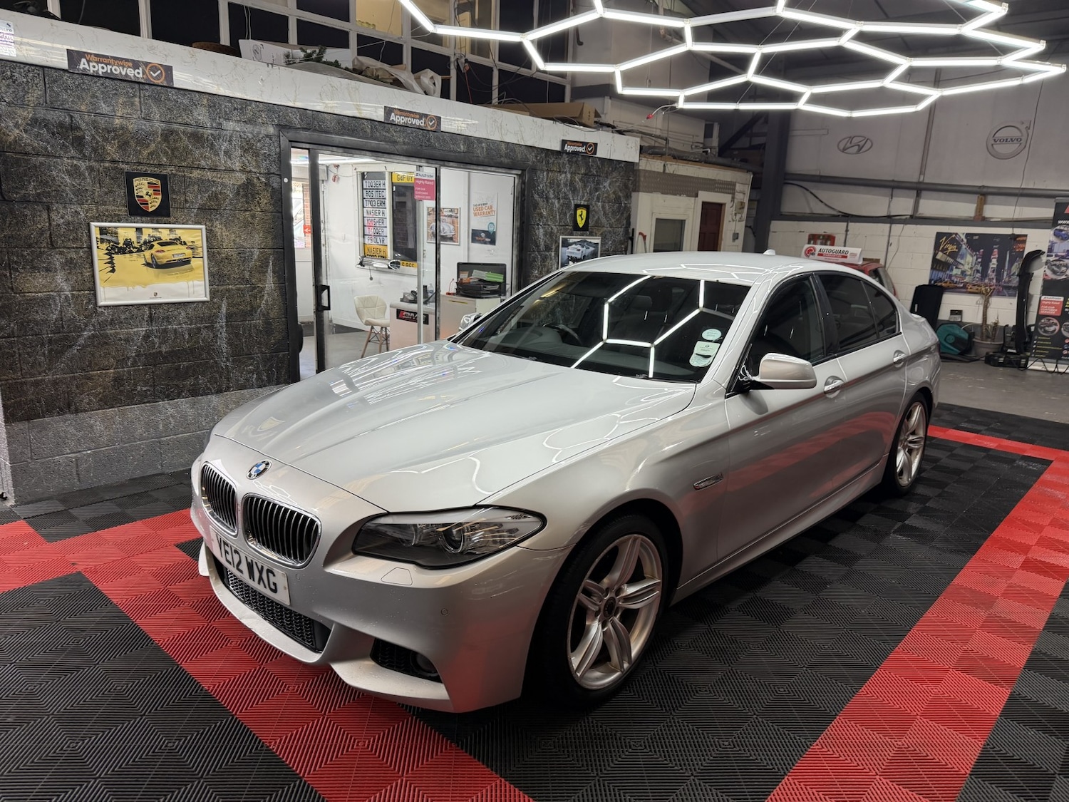 Used BMW 5 Series 2012 for sale - 77395130: Photo 15
