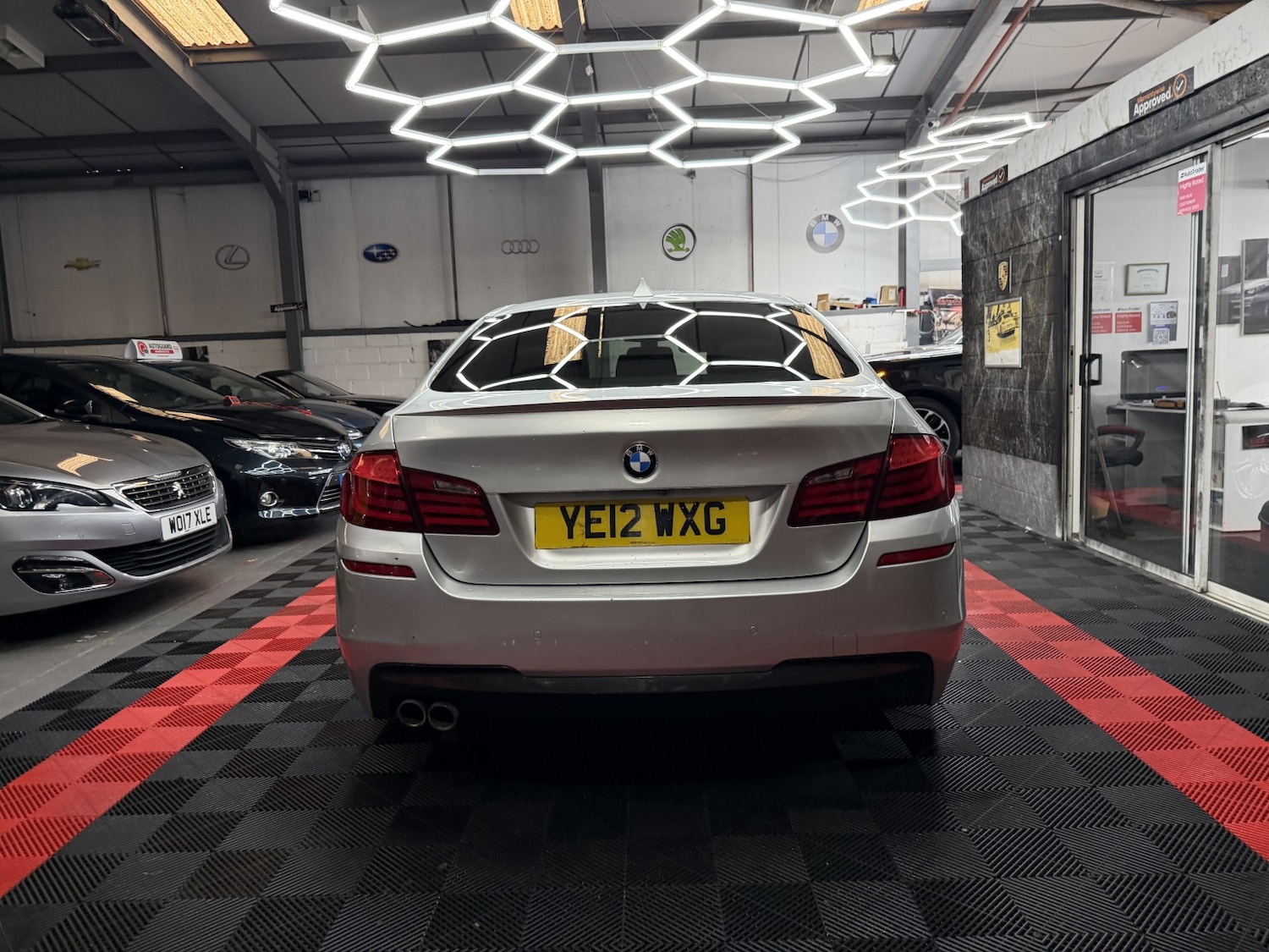 Used BMW 5 Series 2012 for sale - 77395130: Photo 25