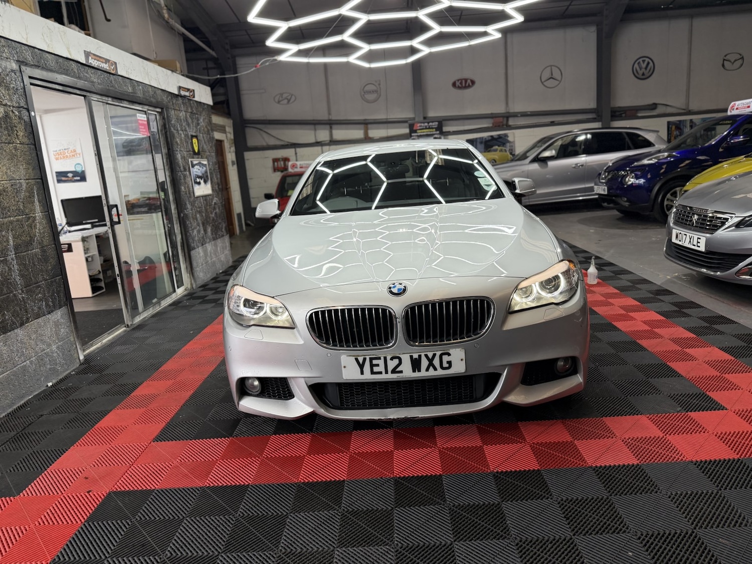 Used BMW 5 Series 2012 for sale - 77395130: Photo 3