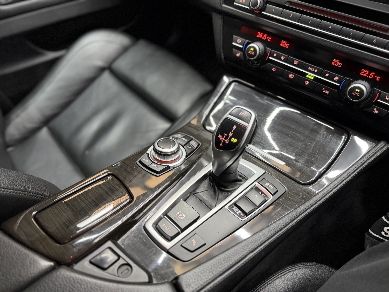 Used BMW 5 Series 2012 for sale - 77395130: Photo 44