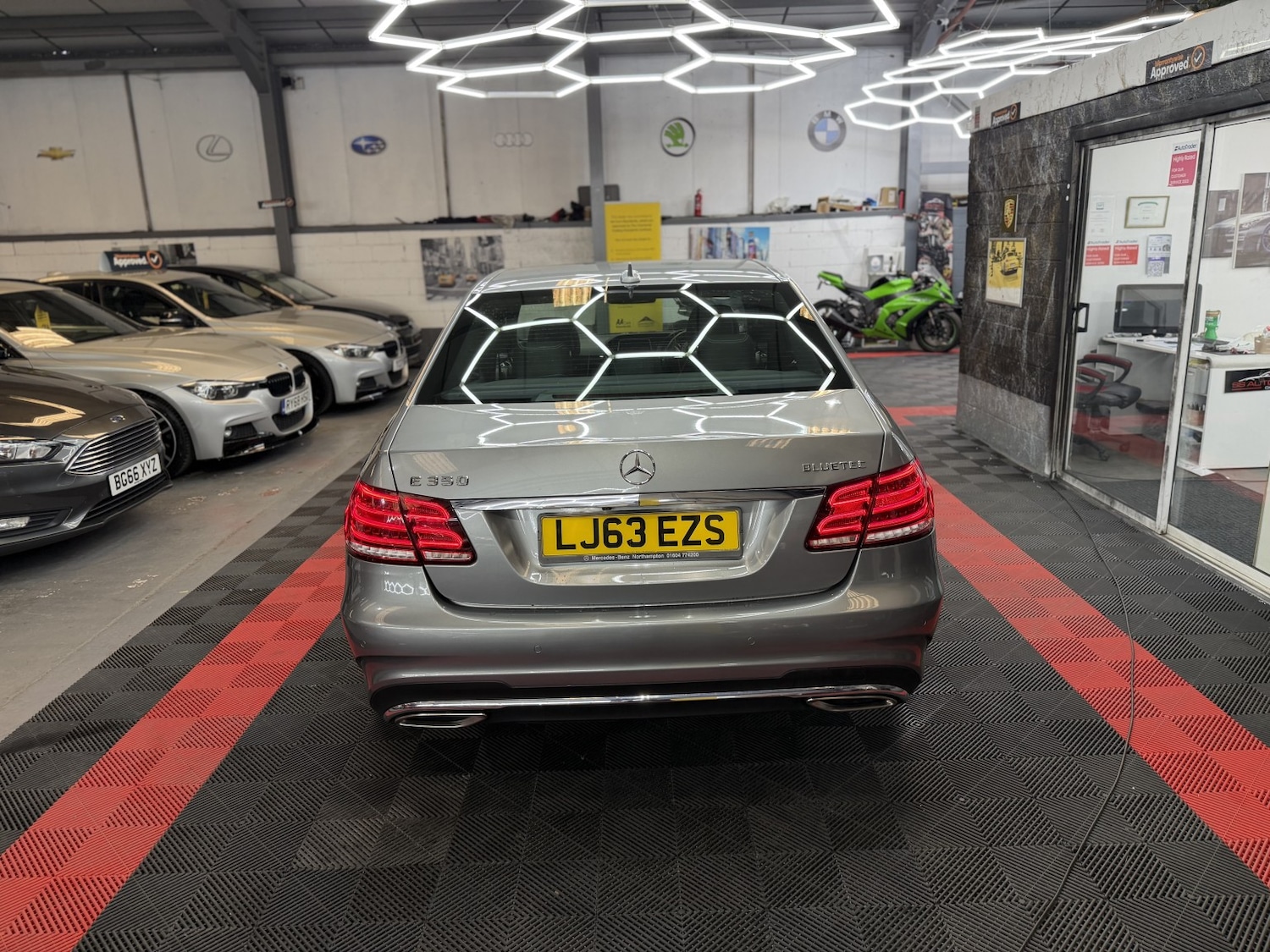 Used Mercedes-Benz E Class 2013 for sale - 78218000: Photo 16