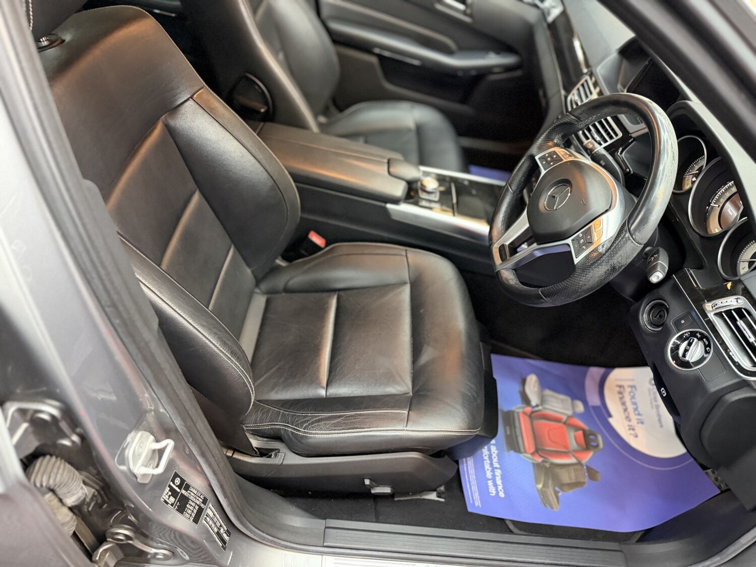 Used Mercedes-Benz E Class 2013 for sale - 78218000: Photo 22