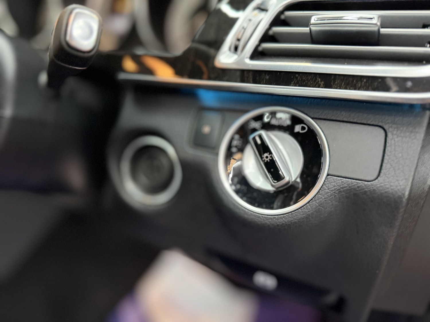 Used Mercedes-Benz E Class 2013 for sale - 78218000: Photo 31