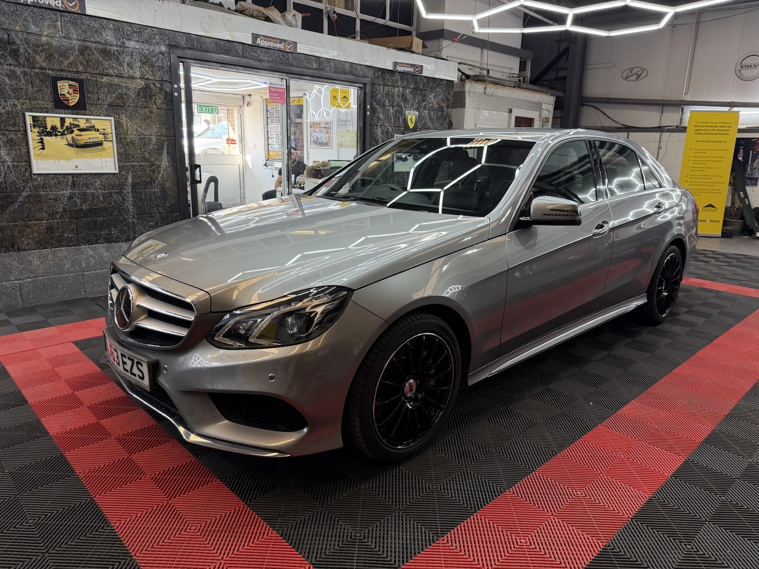 Used Mercedes-Benz E Class 2013 for sale - 78218000: Photo 50