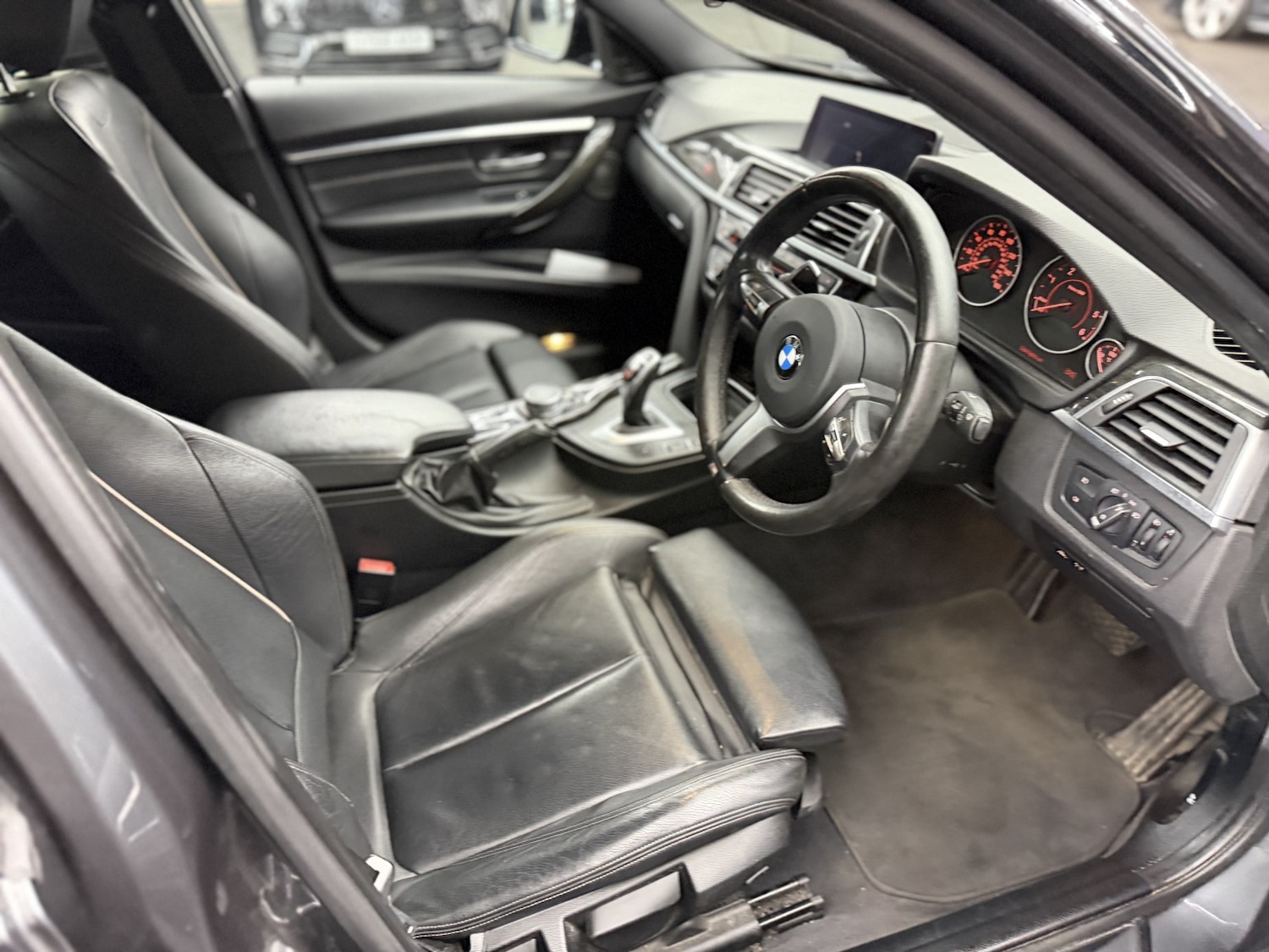 Used BMW 3 Series 2015 for sale - 77979950: Photo 28