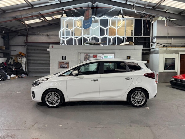 Used Kia Carens 2018 for sale - 74362324: Photo 10