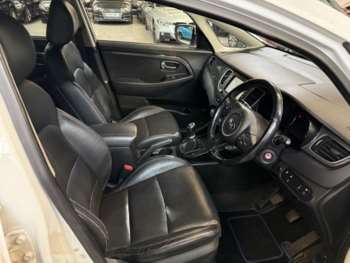 Used Kia Carens 2018 for sale - 74362324: Photo