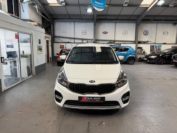 Used Kia Carens 2018 for sale - 74362324: Photo 7