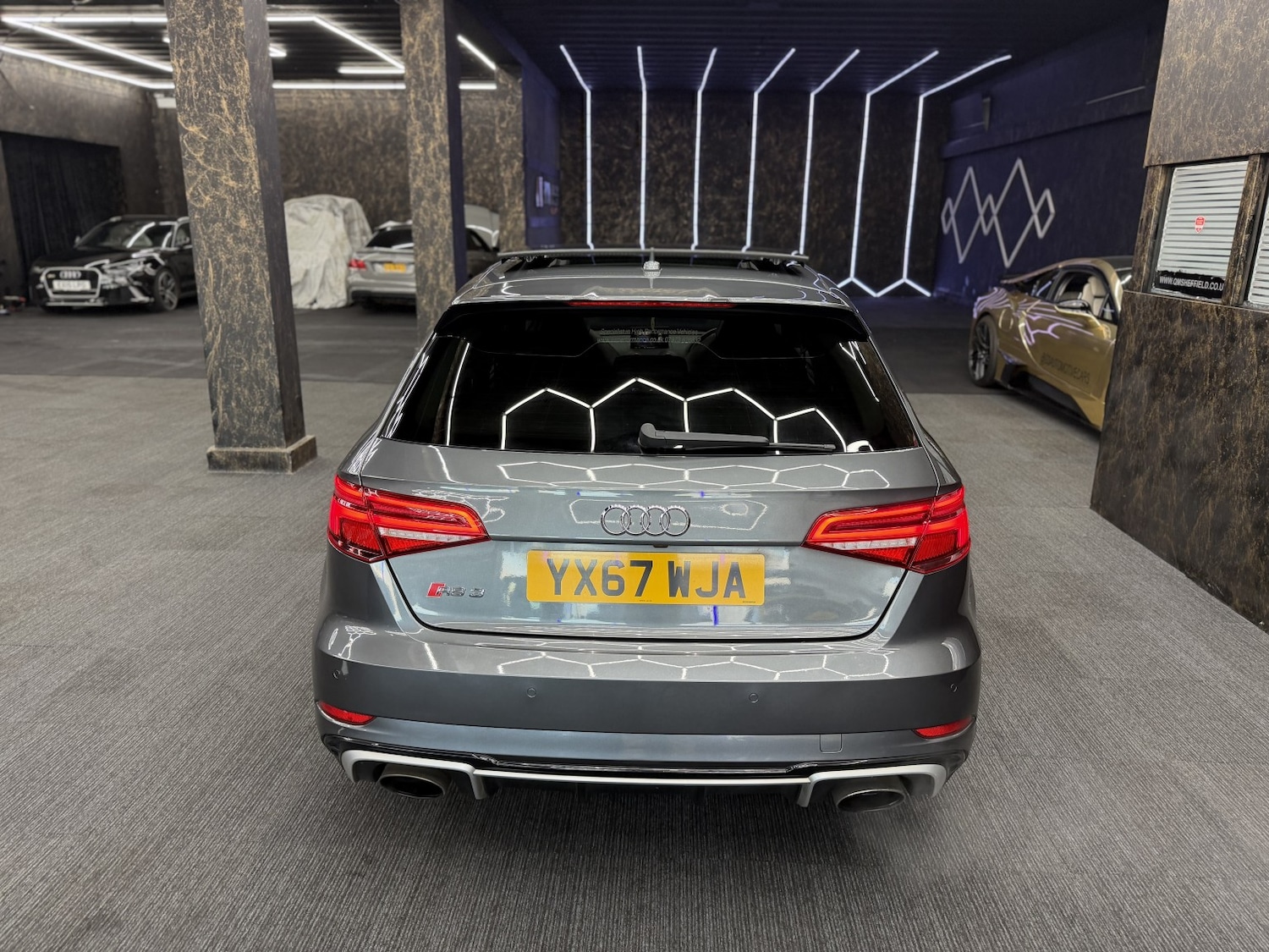 Used Audi RS3 2017 for sale - 77264496: Photo 19