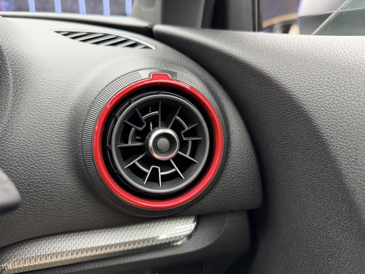 Used Audi RS3 2017 for sale - 77264496: Photo 47