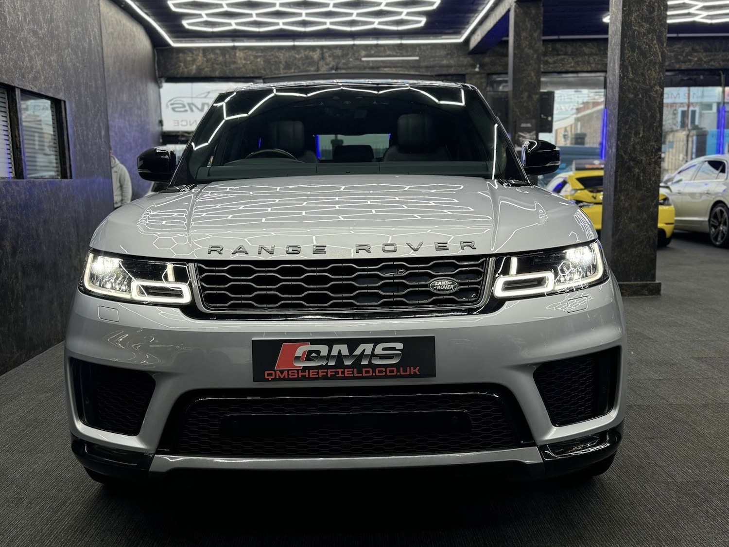 Used Land Rover Range Rover Sport 2021 for sale - 77398369: Photo 2