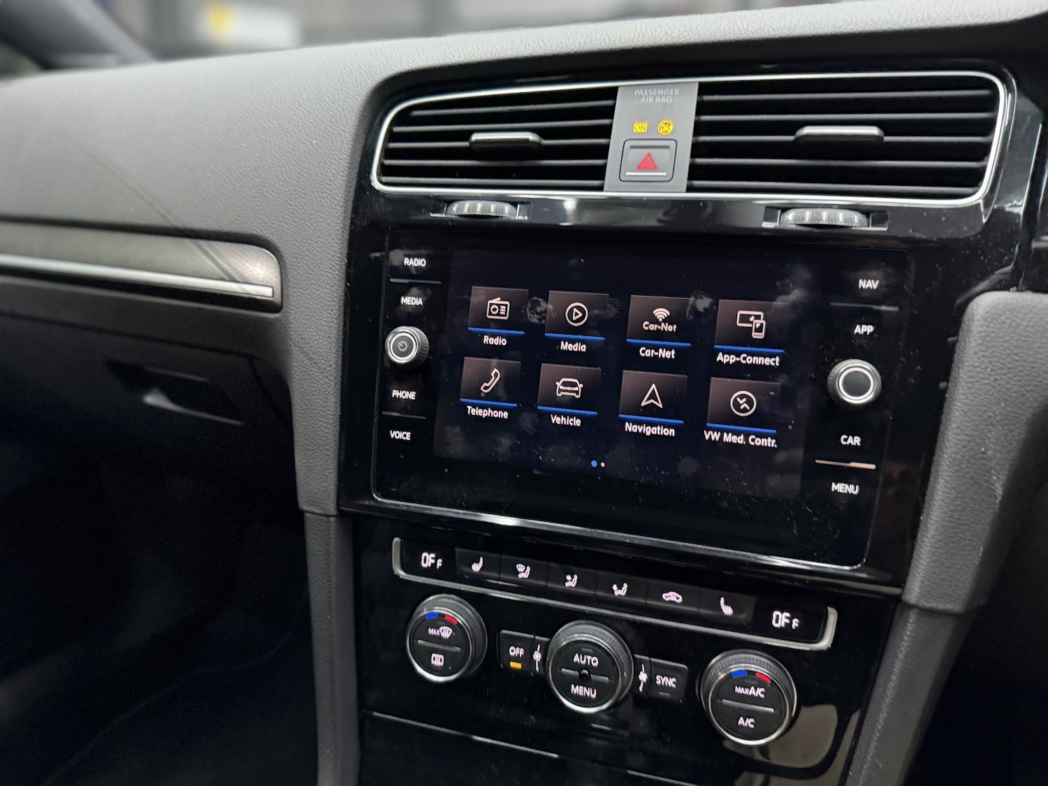 Used Volkswagen Golf 2017 for sale - 77264491: Photo 18