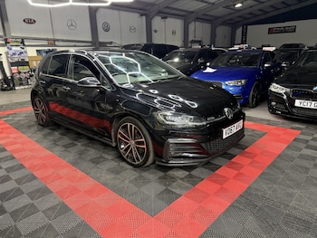 Used Volkswagen Golf 2017 for sale - 77264491: Photo