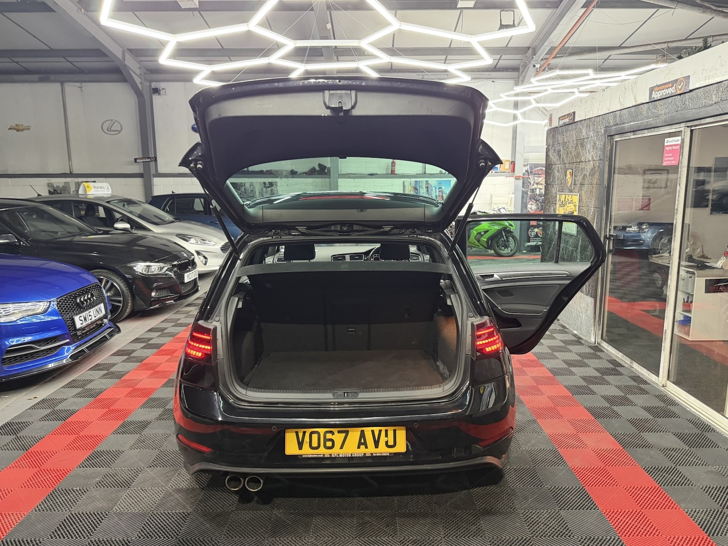 Used Volkswagen Golf 2017 for sale - 77264491: Photo 34