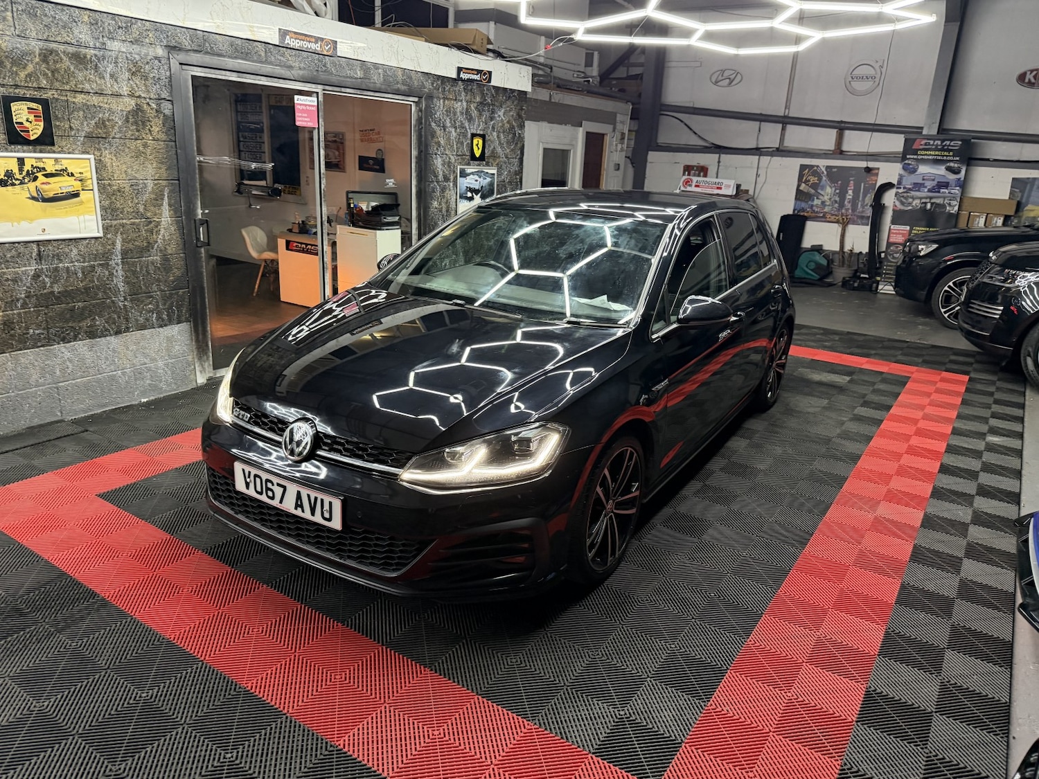 Used Volkswagen Golf 2017 for sale - 77264491: Photo 44