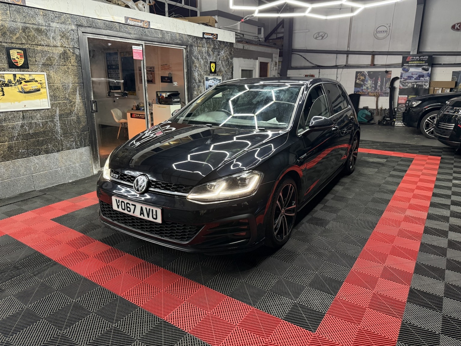 Used Volkswagen Golf 2017 for sale - 77264491: Photo 45