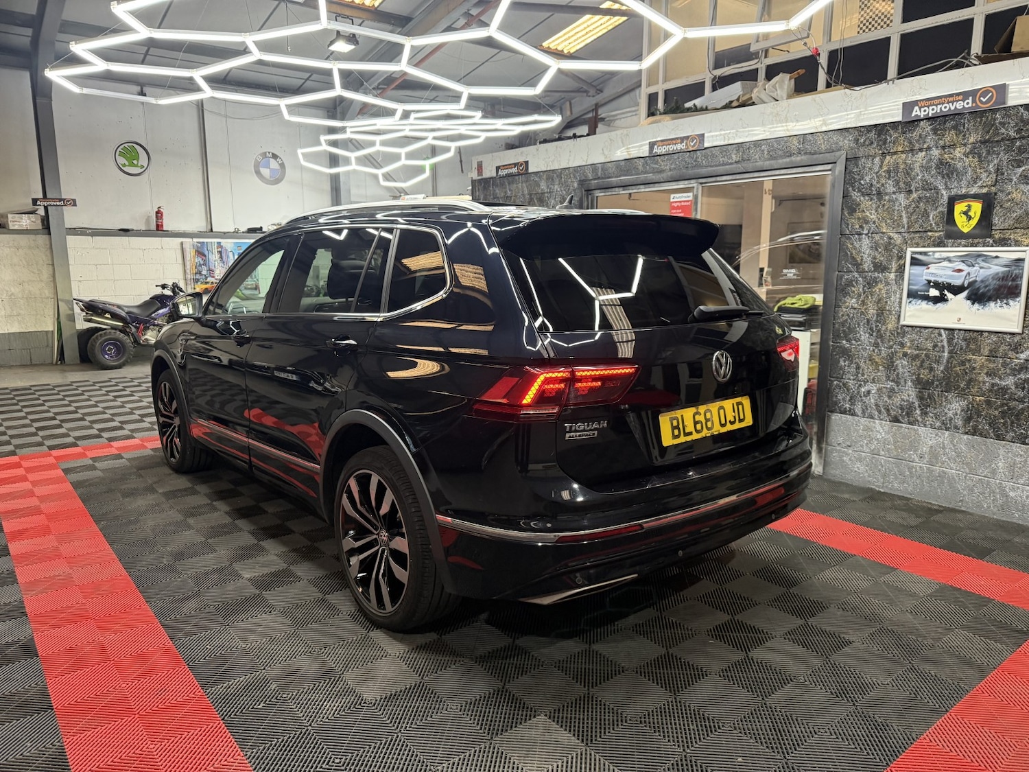 Used Volkswagen Tiguan Allspace 2018 for sale - 76510823: Photo 11