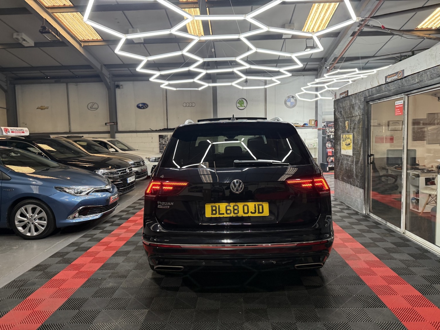 Used Volkswagen Tiguan Allspace 2018 for sale - 76510823: Photo 13