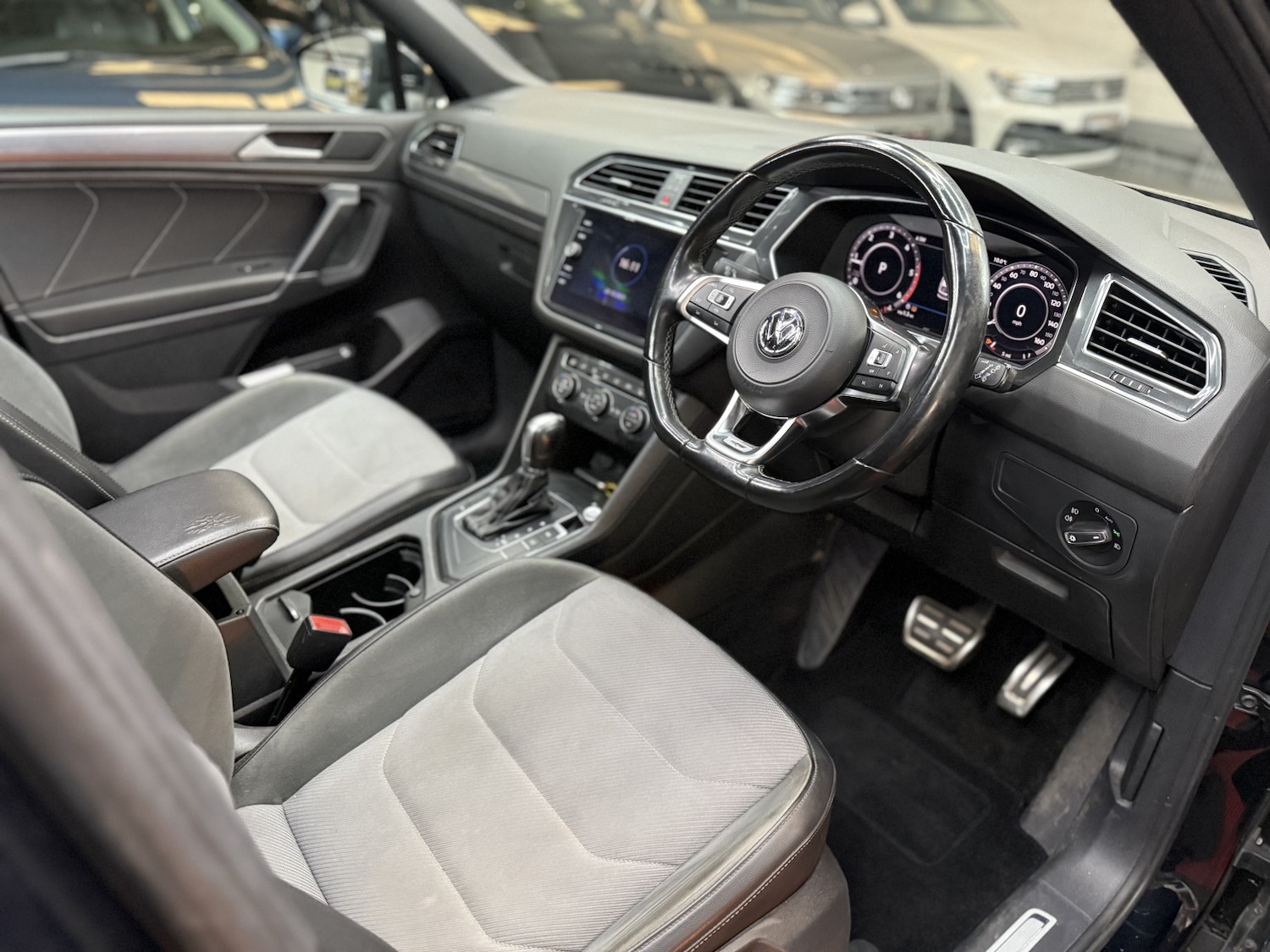 Used Volkswagen Tiguan Allspace 2018 for sale - 76510823: Photo 24