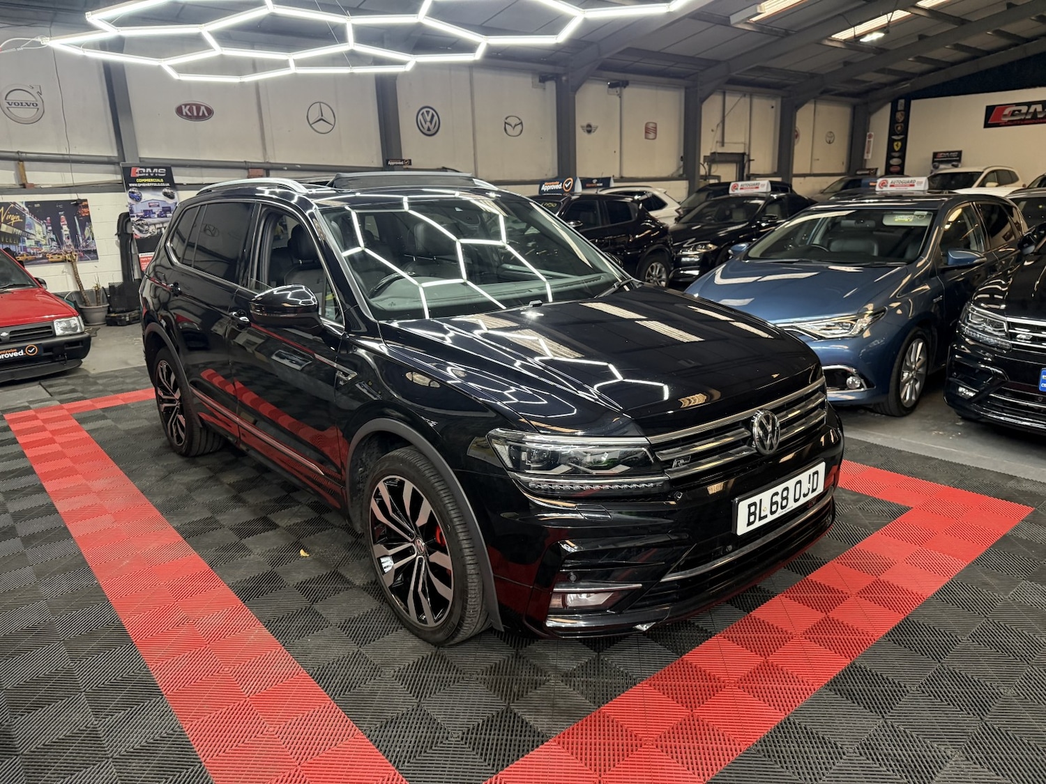 Used Volkswagen Tiguan Allspace 2018 for sale - 76510823: Photo 44