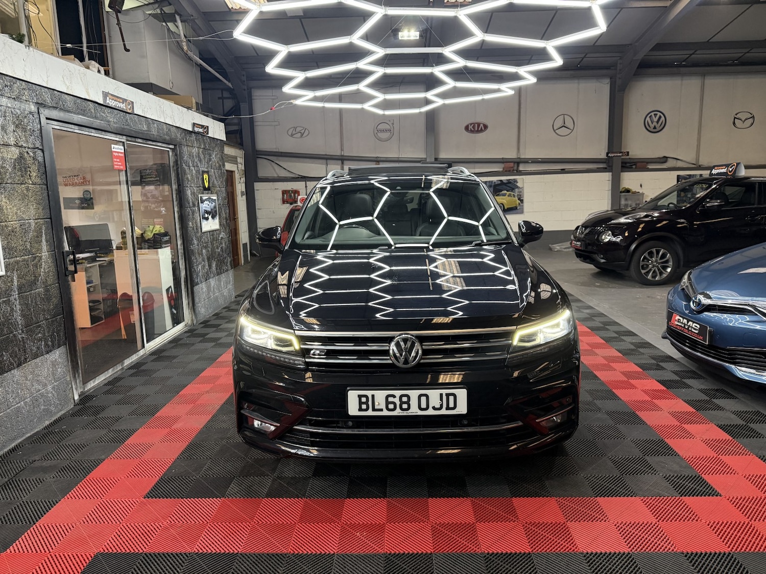 Used Volkswagen Tiguan Allspace 2018 for sale - 76510823: Photo 5