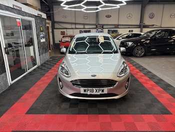 Used Ford Fiesta 2018 for sale - 75938366: Photo