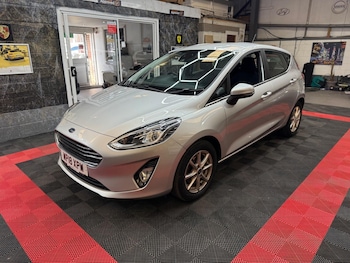 Used Ford Fiesta 2018 for sale - 75938366: Photo