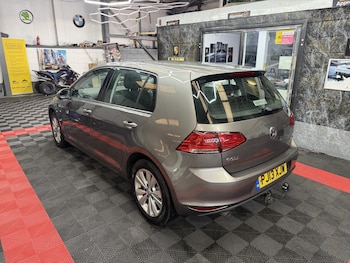 Used Volkswagen Golf 2013 for sale - 79010823: Photo
