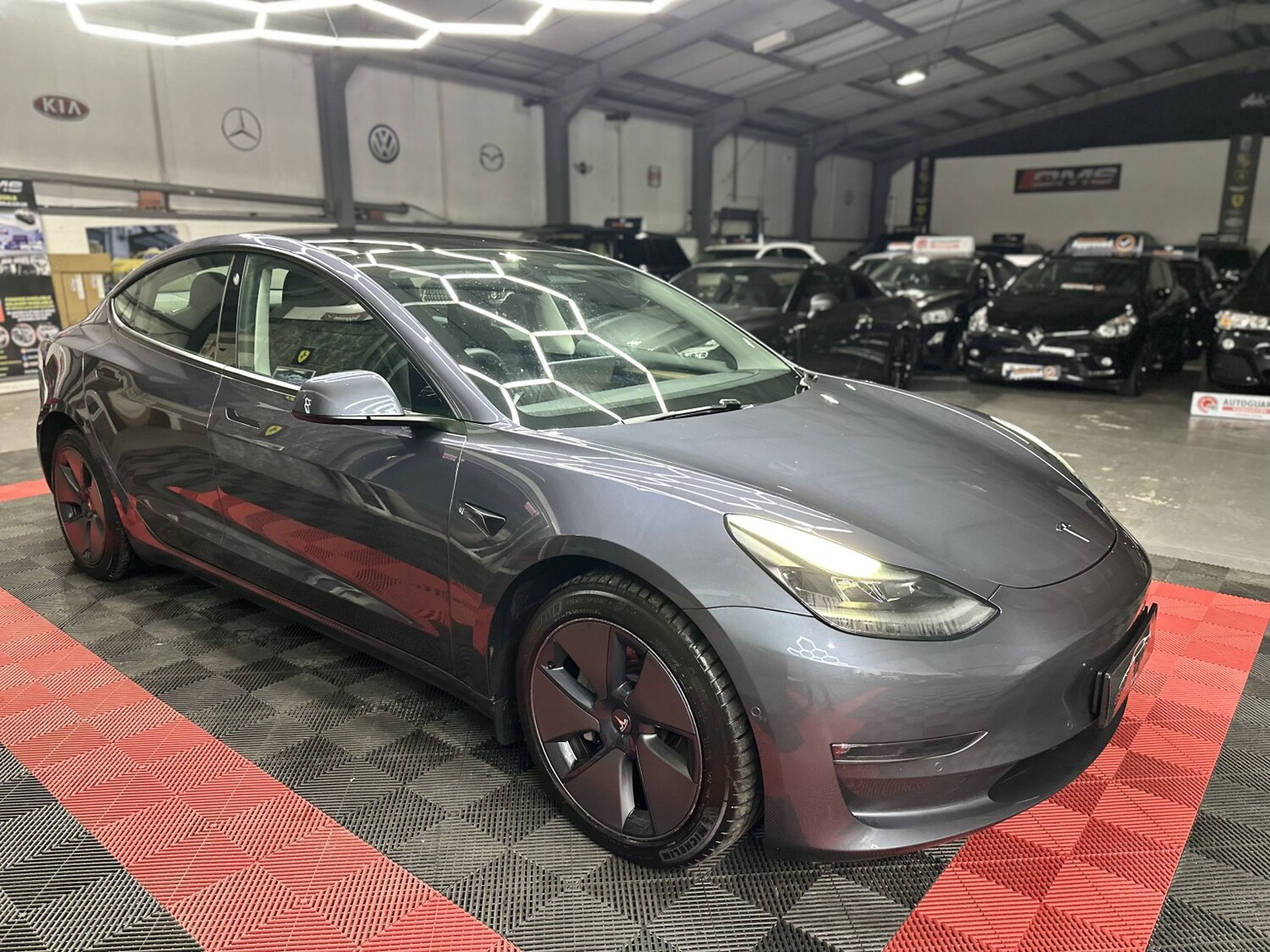 Used Tesla Model 3 2021 for sale - 77572780: Photo 6