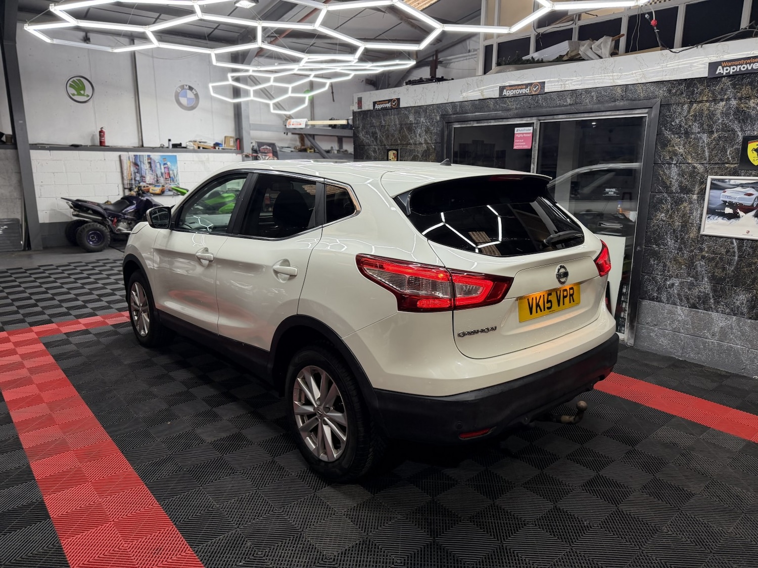 Used Nissan Qashqai 2015 for sale - 77643696: Photo 13