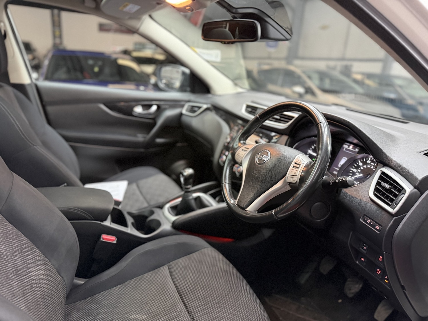 Used Nissan Qashqai 2015 for sale - 77643696: Photo 23