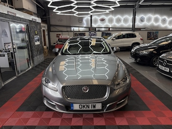 Used Jaguar XJ 2014 for sale - 78646907: Photo