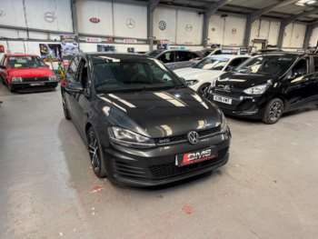 Used Volkswagen Golf 2016 for sale - 75074120: Photo