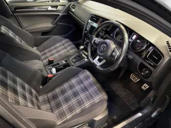 Used Volkswagen Golf 2016 for sale - 75074120: Photo