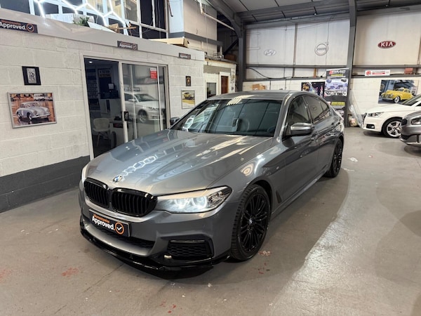 Used BMW 5 Series 2017 for sale - 74047398: Photo 31