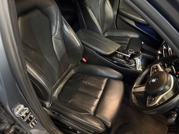 Used BMW 5 Series 2017 for sale - 74047398: Photo 33