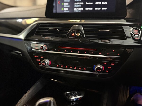 Used BMW 5 Series 2017 for sale - 74047398: Photo 40