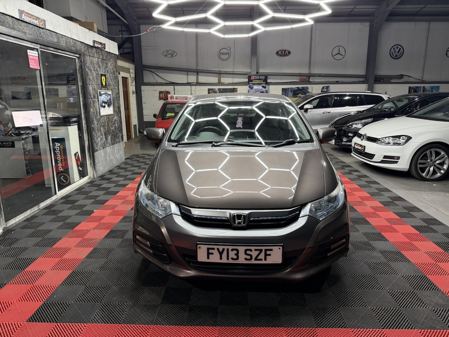 Used Honda Insight 2013 for sale - 76461594: Photo 2