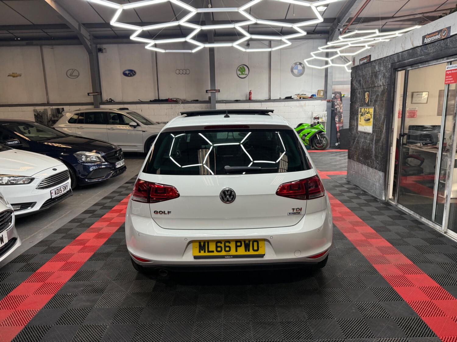 Used Volkswagen Golf 2016 for sale - 75951594: Photo 16