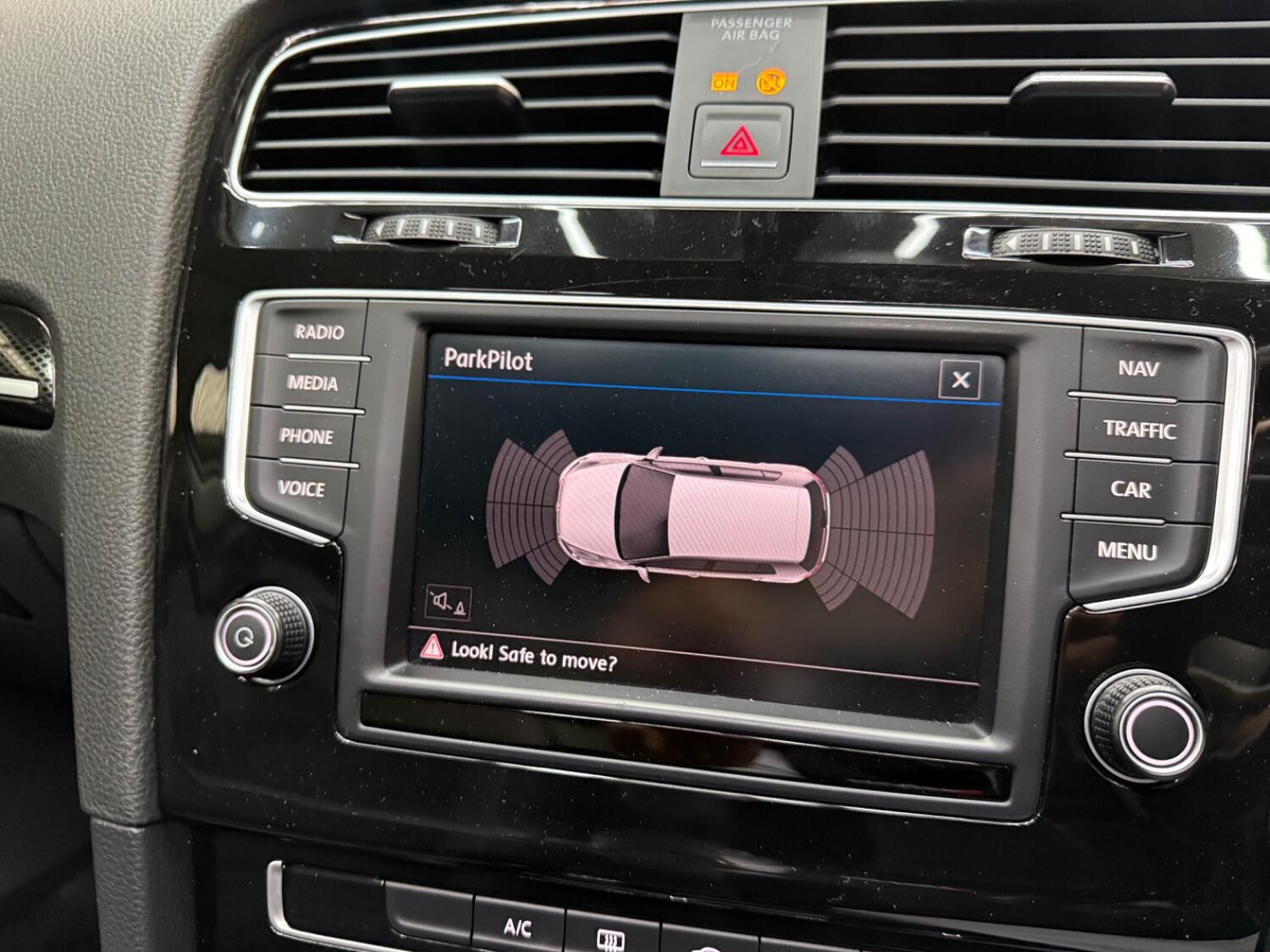 Used Volkswagen Golf 2016 for sale - 75951594: Photo 29