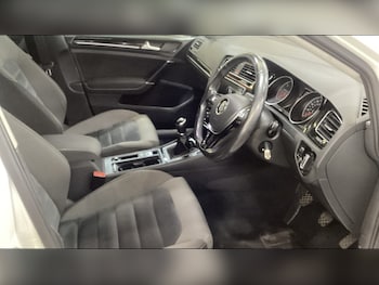 Used Volkswagen Golf 2016 for sale - 75951594: Photo