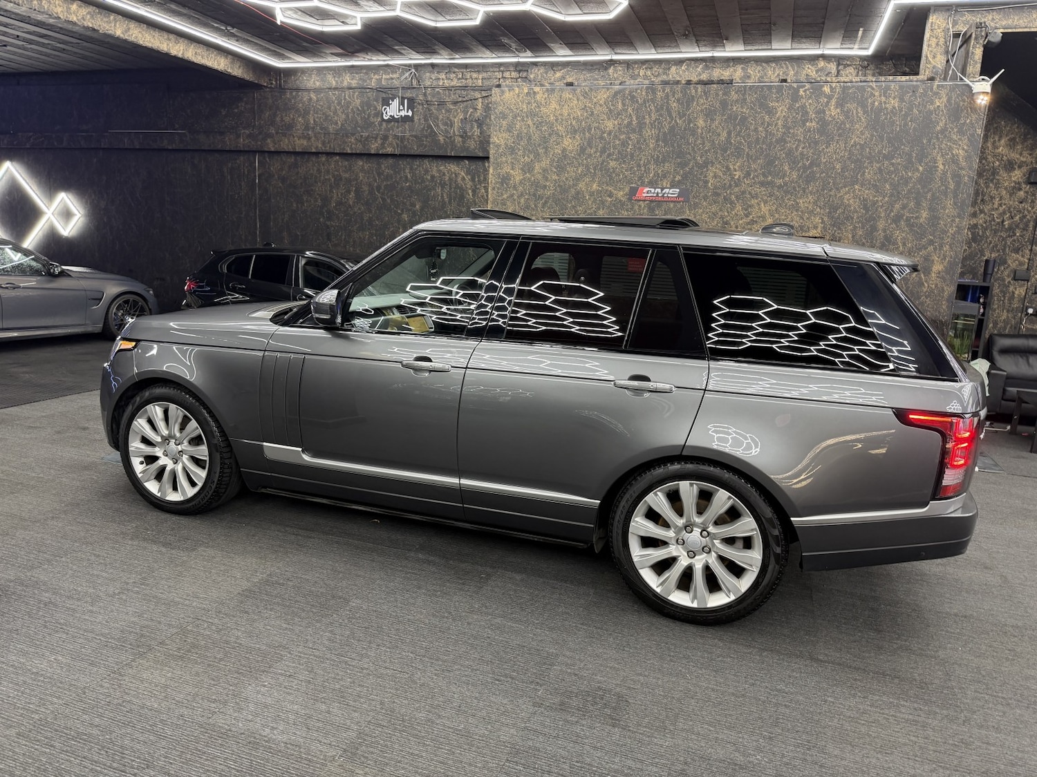 Used Land Rover Range Rover 2017 for sale - 76536711: Photo 11