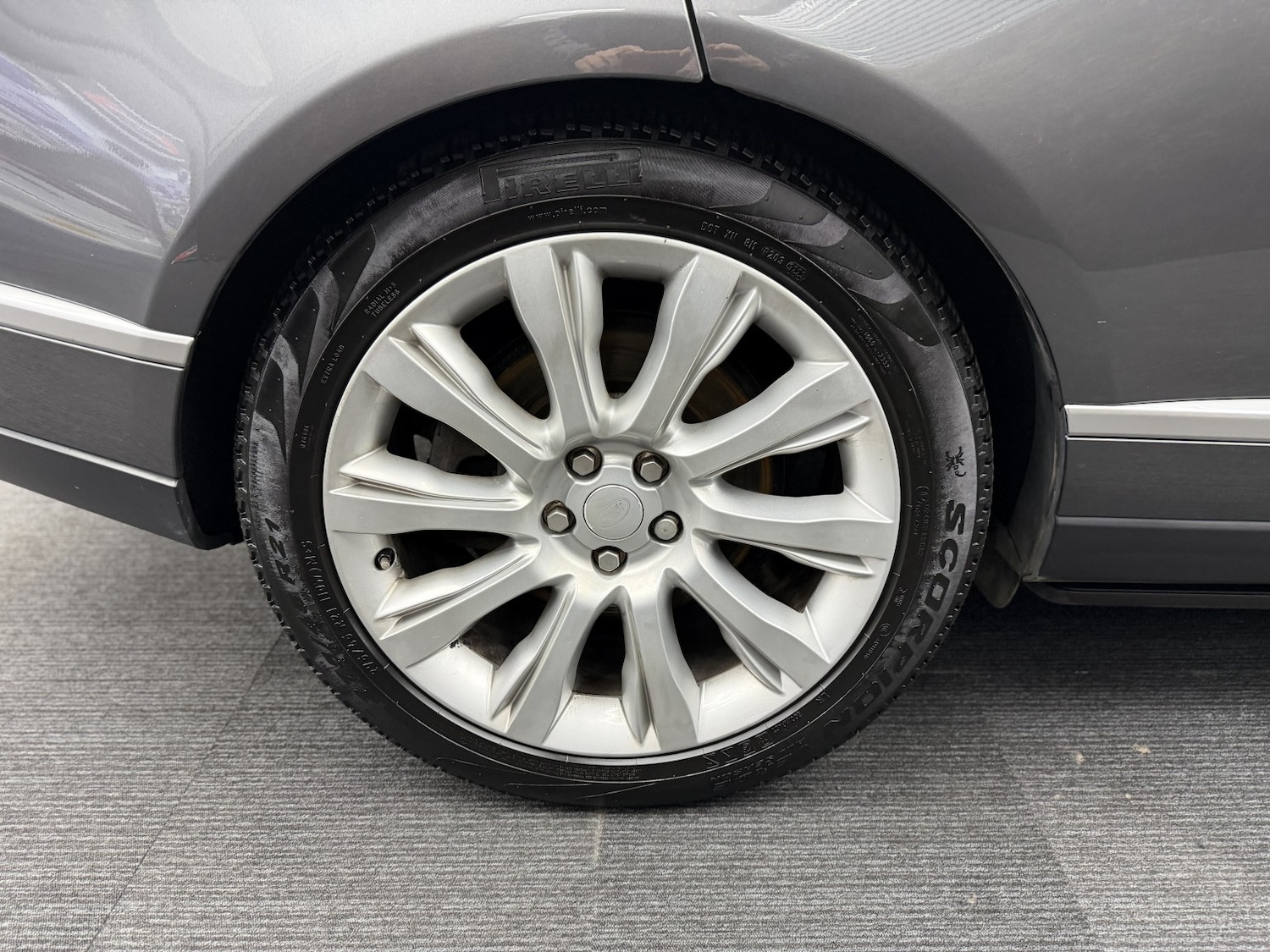 Used Land Rover Range Rover 2017 for sale - 76536711: Photo 25