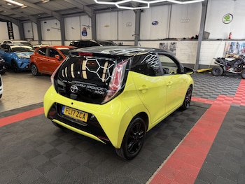 Used Toyota AYGO 2017 for sale - 79531756: Photo