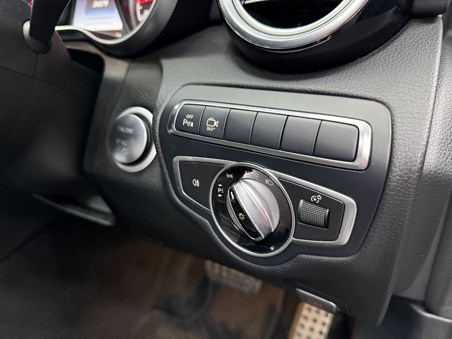 Used Mercedes-Benz C Class 2016 for sale - 76402205: Photo 39