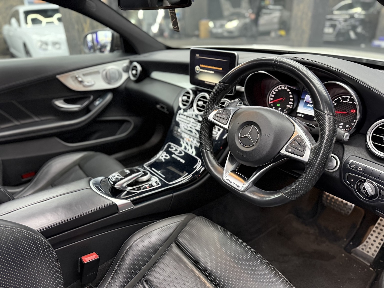 Used Mercedes-Benz C Class 2016 for sale - 76402205: Photo 40