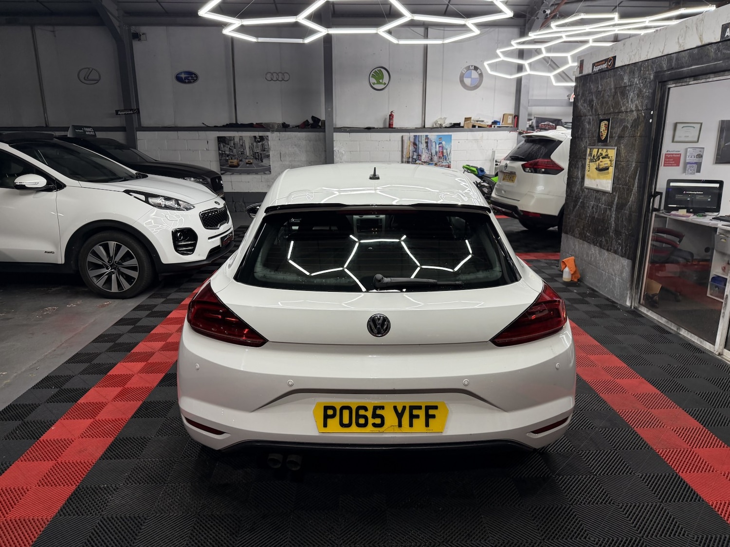 Used Volkswagen Scirocco 2015 for sale - 77522085: Photo 16