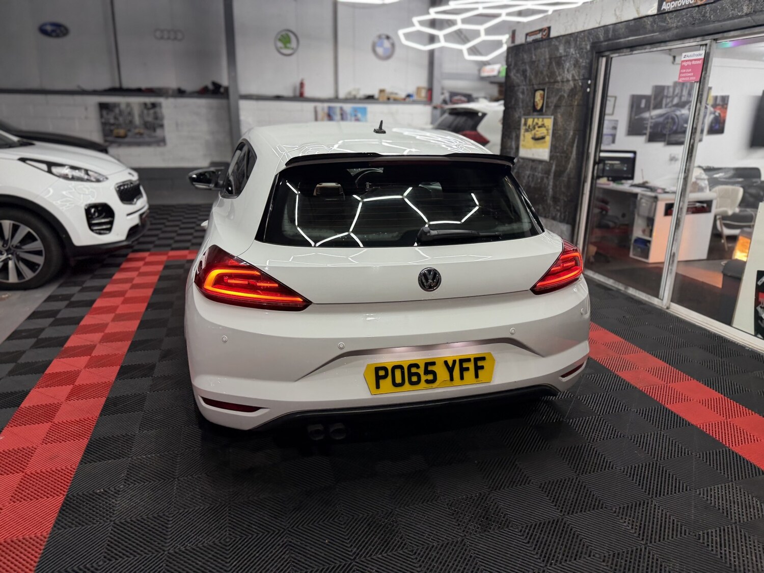 Used Volkswagen Scirocco 2015 for sale - 77522085: Photo 28