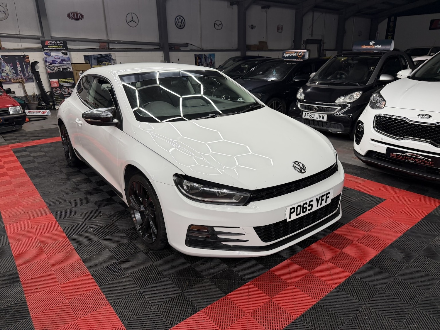 Used Volkswagen Scirocco 2015 for sale - 77522085: Photo 4
